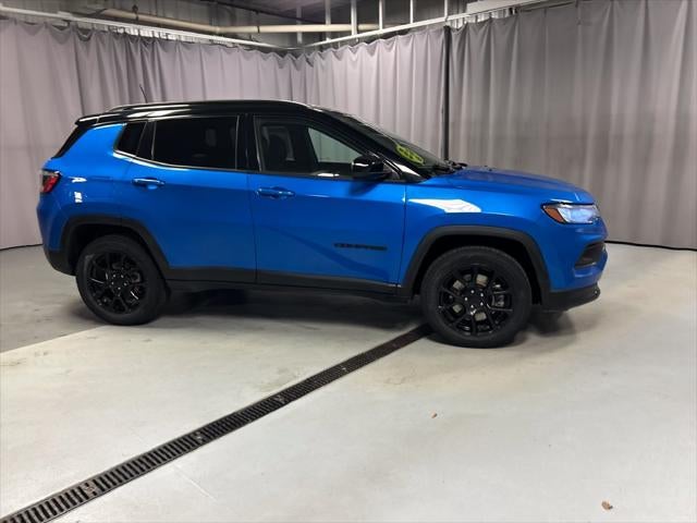 2023 Jeep Compass Altitude 4x4