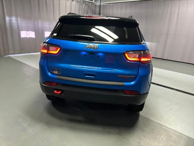 2025 Jeep Compass Trailhawk 4x4