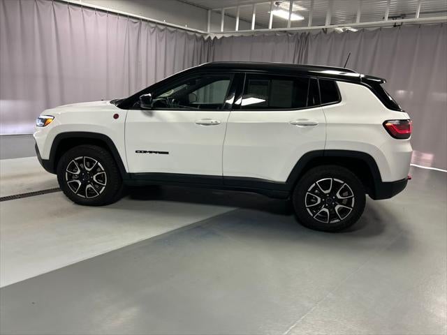 2025 Jeep Compass Trailhawk 4x4