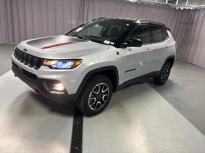 2025 Jeep Compass Trailhawk 4x4