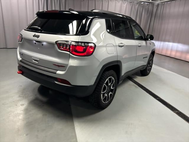 2025 Jeep Compass Trailhawk 4x4