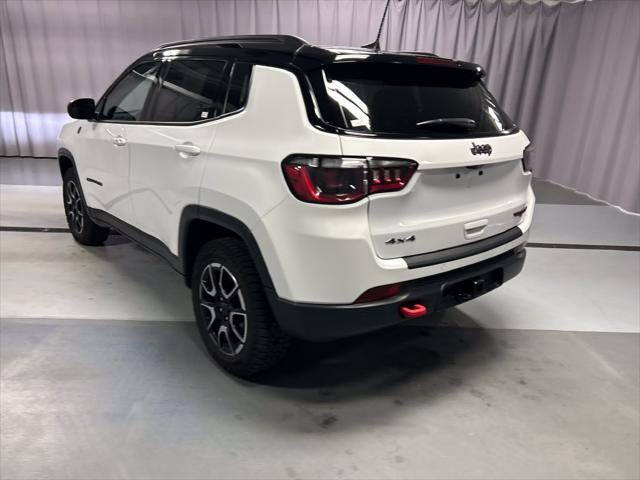 2025 Jeep Compass Trailhawk 4x4