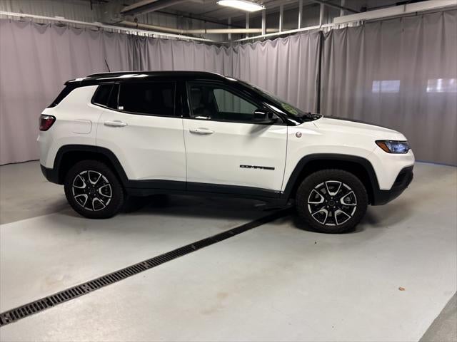 2025 Jeep Compass Trailhawk 4x4