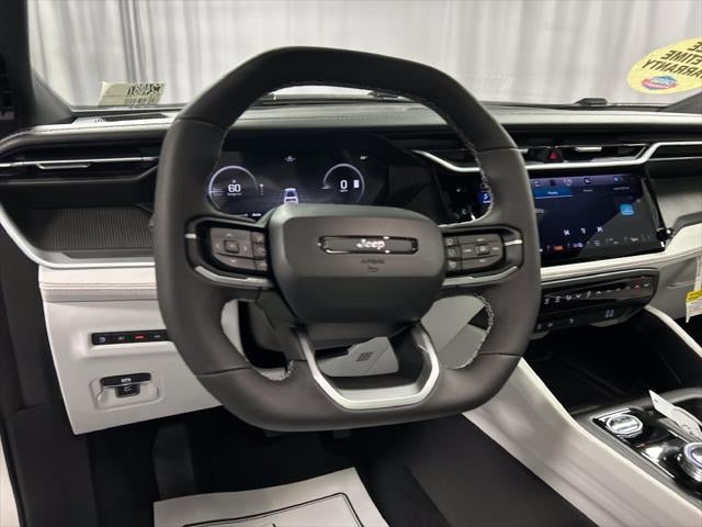 2027 Jeep Cherokee CHEROKEE OVERLAND 4X4