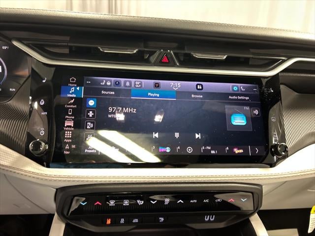 2027 Jeep Cherokee CHEROKEE OVERLAND 4X4