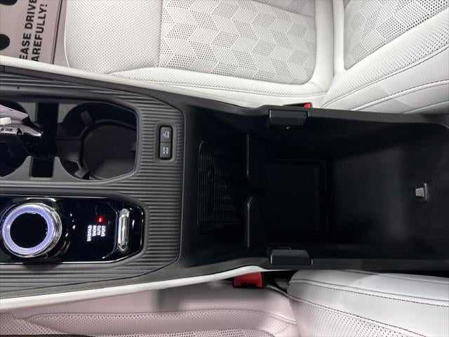 2027 Jeep Cherokee CHEROKEE OVERLAND 4X4