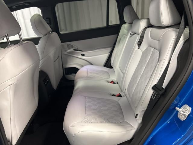 2027 Jeep Cherokee CHEROKEE OVERLAND 4X4