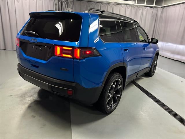 2027 Jeep Cherokee CHEROKEE OVERLAND 4X4