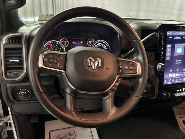 2027 RAM Ram 3500 RAM 3500 TRADESMAN CREW CAB 4X4 8' BOX