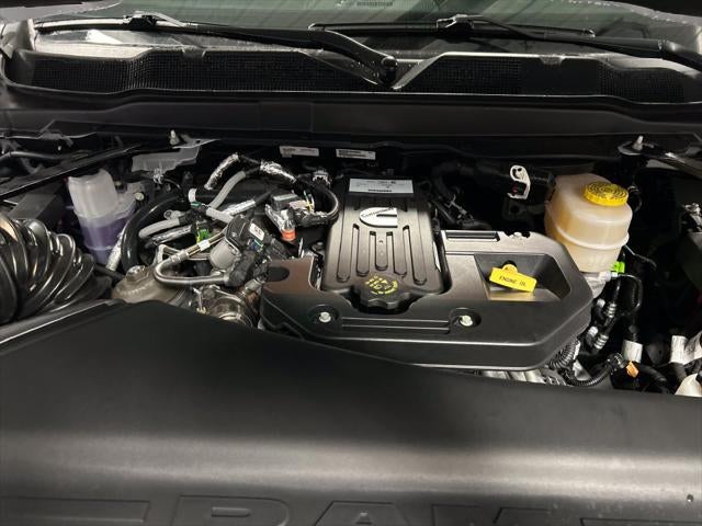 2027 RAM Ram 3500 RAM 3500 TRADESMAN CREW CAB 4X4 8' BOX