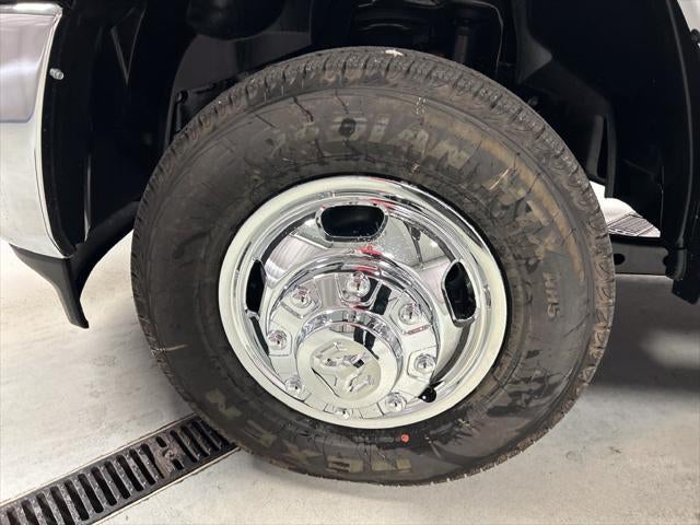 2027 RAM Ram 3500 RAM 3500 TRADESMAN CREW CAB 4X4 8' BOX