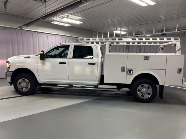2024 RAM 2500 Tradesman Crew Cab 4x4 8' Box