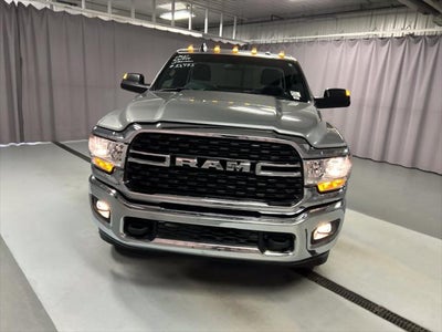 2022 RAM 3500 Chassis Tradesman/SLT